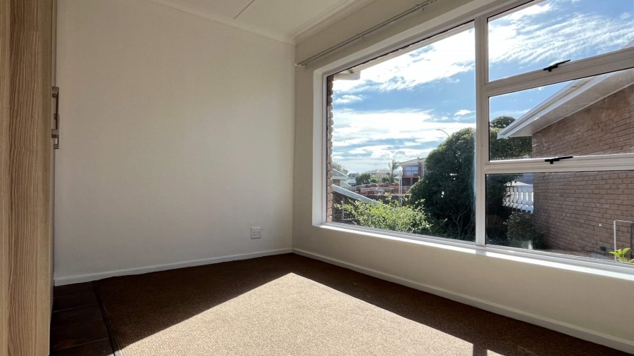 4 Bedroom Property for Sale in Dana Bay Western Cape